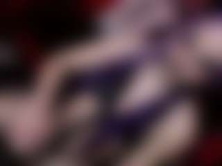 Live cam show with YarethRouss - Small Tits on alttransgirls
