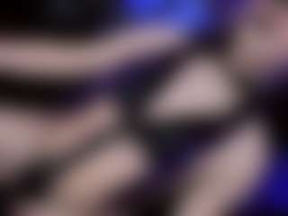 Live cam show with YarethRouss - Tease on boobsie.com