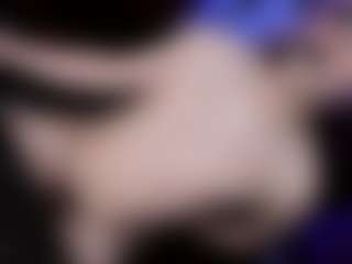 YarethRouss's Live Sex Cam Show
