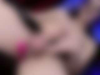 YarethRouss's Live Sex Cam Show