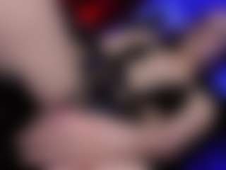 YarethRouss's Live Sex Cam Show