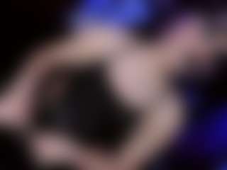 Live cam show with YarethRouss - Small Tits on Cam Slut