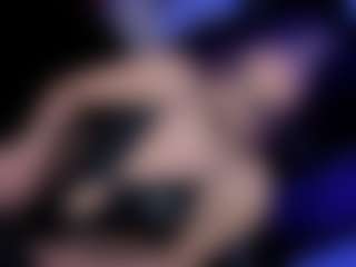 Live cam show with YarethRouss - Smoking on SinfulBabes