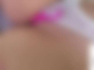 Live cam show with Good Girl - Baby on Mixed Magazine Live