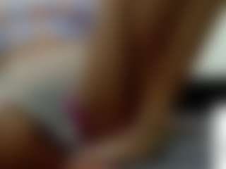 Live cam show with Good Girl - Innocent on xDating