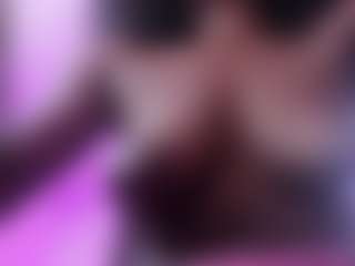 Live cam show with anamyle22 - Small Ass on StripNow