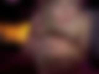 Live cam show with Laura Tate - Kitchen on Camsoda