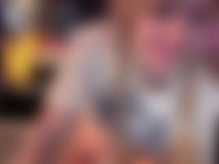 Laura Tate's Live Sex Cam Show