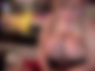 Live cam show with Laura Tate - Kitchen on Porn Luv
