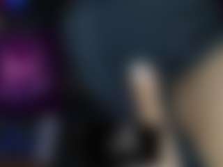 Live cam show with electragirlr5 - Tease on UwU Esports