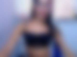 Live cam show with KatrinaQueen1 - Latina on StripNow | colombia