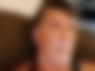bignoblinski's Live Sex Cam Show