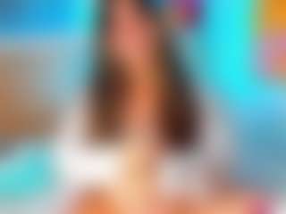 Live cam show with Cherry Queen - Shaved on sexylivex.com