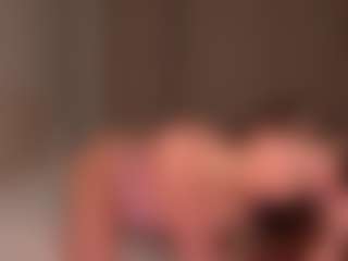 Ellen's Live Sex Cam Show