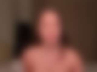 Ellen's Live Sex Cam Show