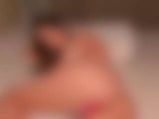 Ellen's Live Sex Cam Show