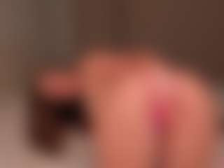 Ellen's Live Sex Cam Show