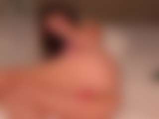 Ellen's Live Sex Cam Show