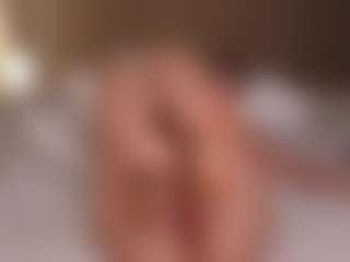 Ellen's Live Sex Cam Show
