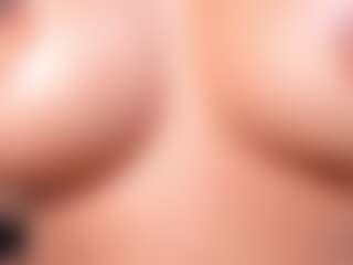 HilaryBenson's Live Sex Cam Show