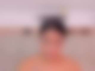 Live cam show with roxanneshelby - Moaning on liverealitysex.com
