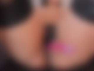 Live cam show with roxanneshelby - Latina on Camsoda | colombia