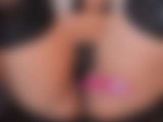 roxanneshelby's Live Sex Cam Show