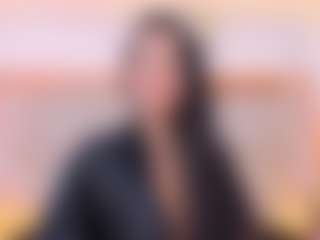 Live cam show with roxanneshelby - Oil on madthumbs