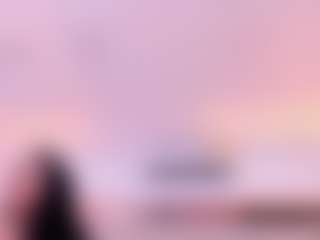 Live cam show with roxanneshelby - Oil on Big Tits