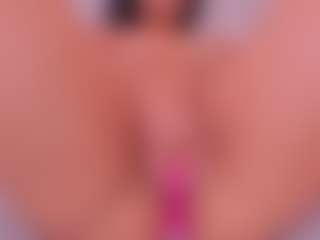 Live cam show with roxanneshelby - Athletic on Sweet Sext