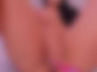 Live cam show with roxanneshelby - Athletic on live18s.com