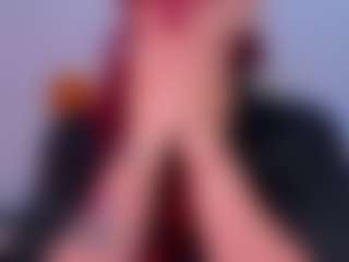 Live cam show with ViolettCastel - Bedroom Red Hair on Mixed Magazine Live