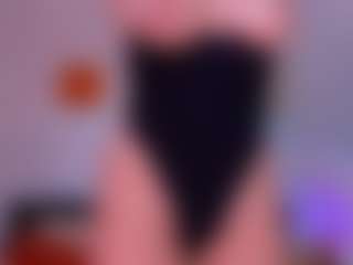Live cam show with ViolettCastel - Glasses on Camsoda