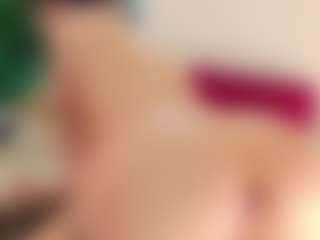 Live cam show with Celia - Public on hotwifechat.live