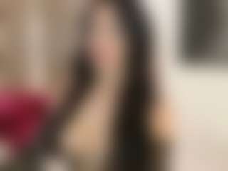 Live cam show with Celia - Oil on fapnchat