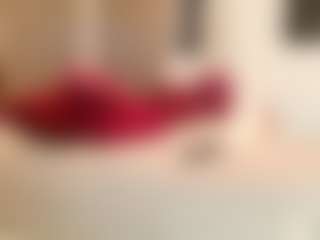 Live cam show with Celia - Dildo Or Vibrator on sexylive.show