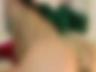 Live cam show with Celia - Athletic Public on anonymated.com