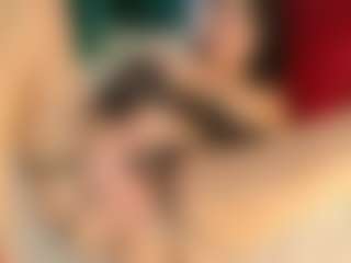 Live cam show with Celia - Athletic College on Camsoda