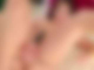Live cam show with Celia - Athletic Public on WildCum