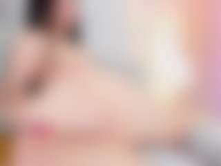 Live cam show with Emmajonees - Gape on Uber Horny