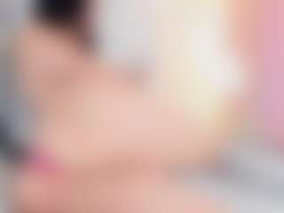 Live cam show with Emmajonees - Orgasm on StripNow
