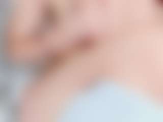 Live cam show with Emmajonees - Average on camwithhim.com
