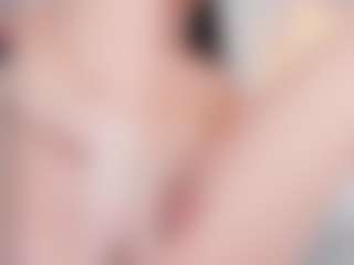 Emmajonees's Live Sex Cam Show