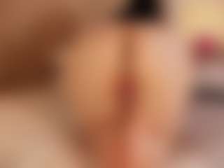 Live cam show with Hi I'm Anna Gabor - Public on AdultVida.com
