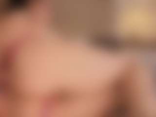 Live cam show with Hi I'm Anna Gabor - Moaning on xDating