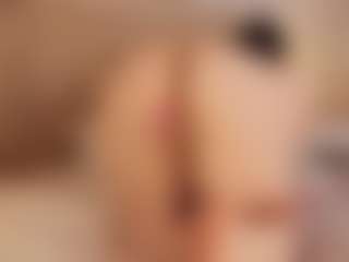 Live cam show with Hi I'm Anna Gabor - Butt Plug on Camsoda