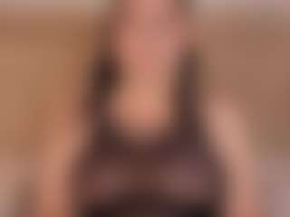 Live cam show with Hi I'm Anna Gabor - Oil on Camsoda