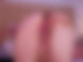 Hi I'm Anna Gabor MILF webcam performer live streaming