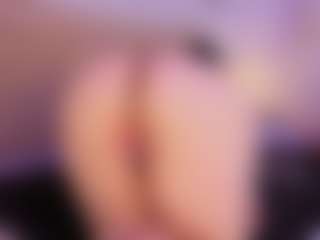 Hi I'm Anna Gabor MILF webcam performer live streaming