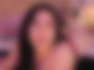 Live cam show with Anna Gabor Queen Anal - Ride Torso on Uber Horny